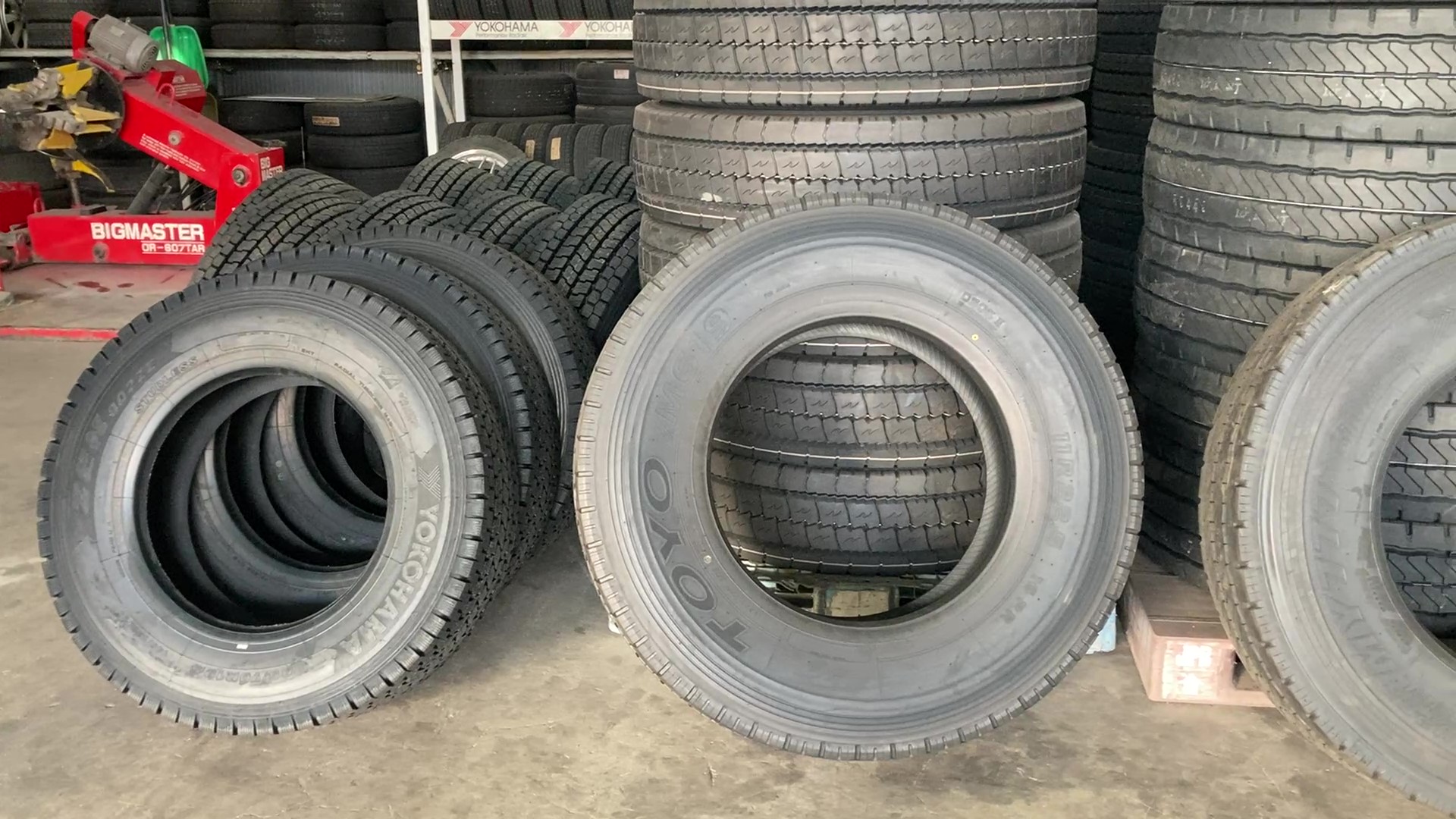 取り扱いメーカータイヤ